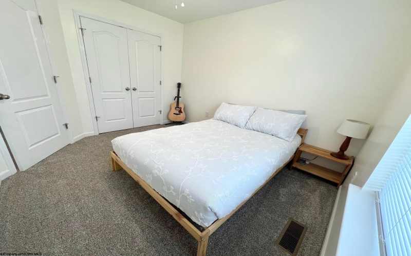 199 Falling Leaf Lane, Morgantown, West Virginia 26501, 3 Bedrooms Bedrooms, 7 Rooms Rooms,3 BathroomsBathrooms,Single Family Attached,For Sale,Falling Leaf,10159802