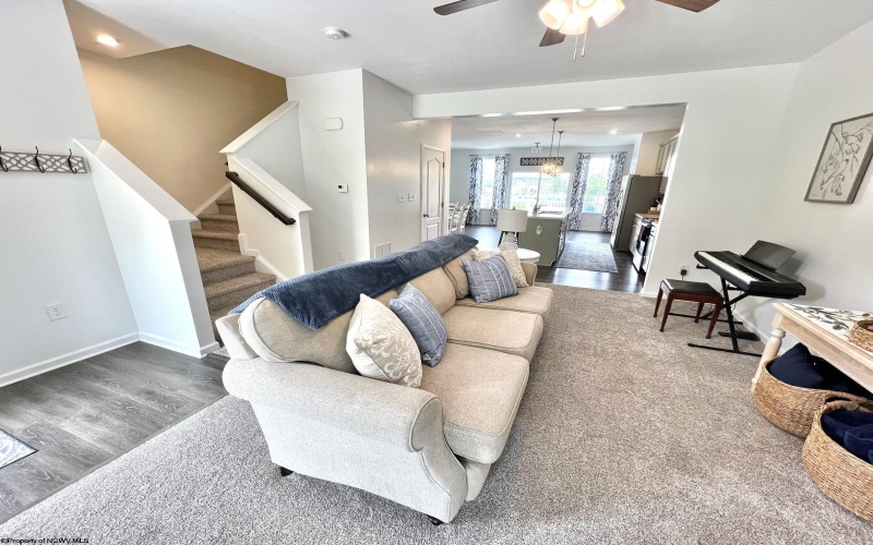 199 Falling Leaf Lane, Morgantown, West Virginia 26501, 3 Bedrooms Bedrooms, 7 Rooms Rooms,3 BathroomsBathrooms,Single Family Attached,For Sale,Falling Leaf,10159802