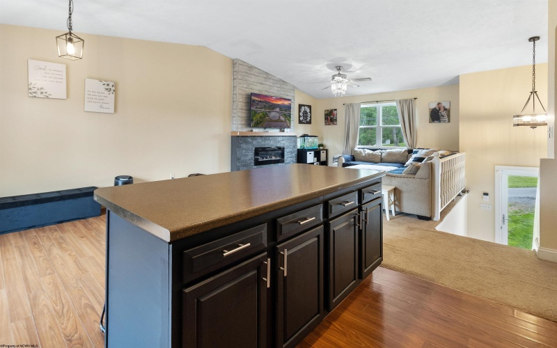 11 Joelyn Street, Fairmont, West Virginia 26554, 3 Bedrooms Bedrooms, 9 Rooms Rooms,1 BathroomBathrooms,Single Family Detached,For Sale,Joelyn,10159800