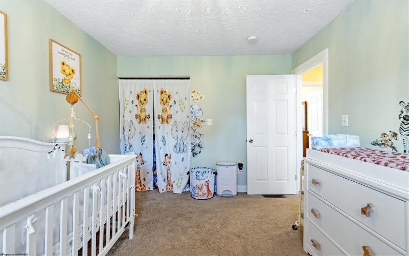 11 Joelyn Street, Fairmont, West Virginia 26554, 3 Bedrooms Bedrooms, 9 Rooms Rooms,1 BathroomBathrooms,Single Family Detached,For Sale,Joelyn,10159800