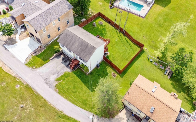 11 Joelyn Street, Fairmont, West Virginia 26554, 3 Bedrooms Bedrooms, 9 Rooms Rooms,1 BathroomBathrooms,Single Family Detached,For Sale,Joelyn,10159800