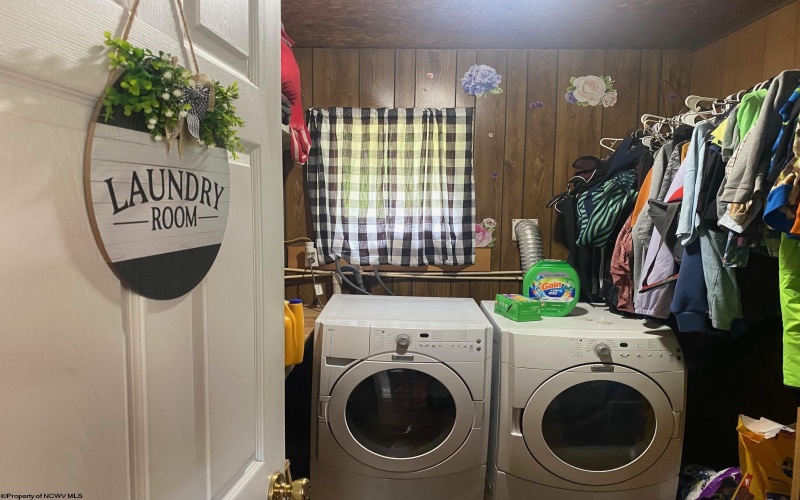 12677 Back Mountain Road, Durbin, West Virginia 26264, 2 Bedrooms Bedrooms, 4 Rooms Rooms,1 BathroomBathrooms,Single Family Detached,For Sale,Back Mountain,10159799