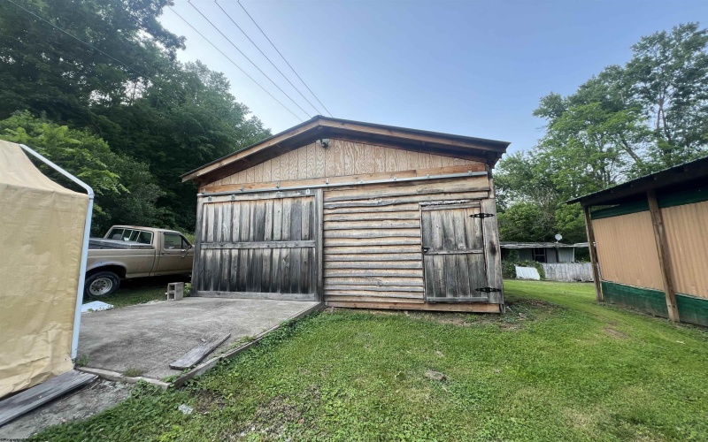 2219 Little Kanawha Highway, Grantsville, West Virginia 26147, 3 Bedrooms Bedrooms, 6 Rooms Rooms,1 BathroomBathrooms,Single Family Detached,For Sale,Little Kanawha,10159798