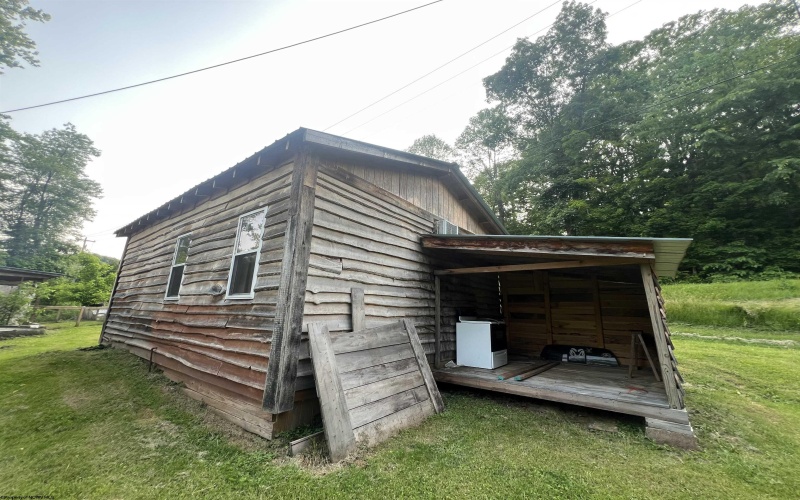 2219 Little Kanawha Highway, Grantsville, West Virginia 26147, 3 Bedrooms Bedrooms, 6 Rooms Rooms,1 BathroomBathrooms,Single Family Detached,For Sale,Little Kanawha,10159798