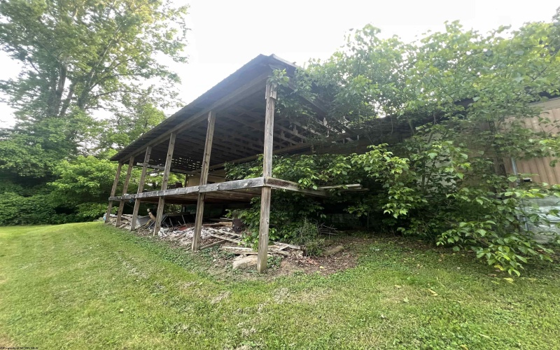 2219 Little Kanawha Highway, Grantsville, West Virginia 26147, 3 Bedrooms Bedrooms, 6 Rooms Rooms,1 BathroomBathrooms,Single Family Detached,For Sale,Little Kanawha,10159798