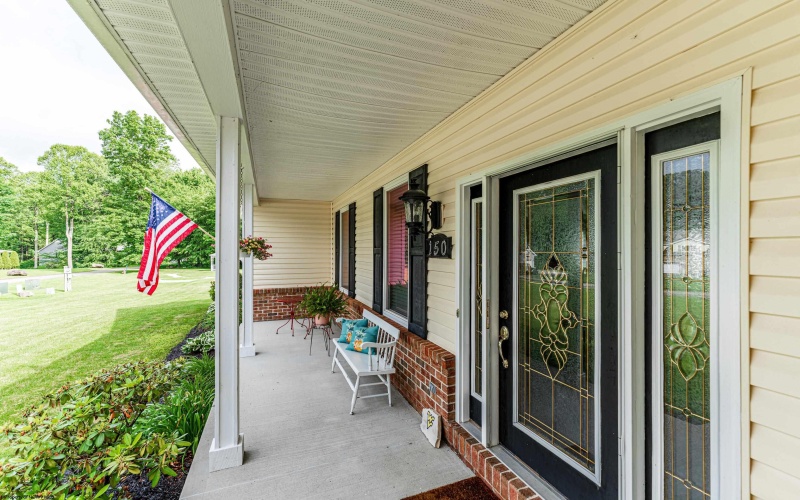 150 Horseshoe Drive West, Bruceton Mills, West Virginia 26525, 3 Bedrooms Bedrooms, 7 Rooms Rooms,2 BathroomsBathrooms,Single Family Detached,For Sale,Horseshoe,10159797