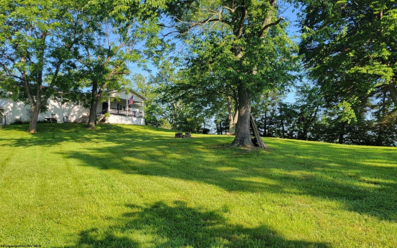 5 Clark Street, Fairmont, West Virginia 26554, 4 Bedrooms Bedrooms, 8 Rooms Rooms,2 BathroomsBathrooms,Single Family Detached,For Sale,Clark,10159793