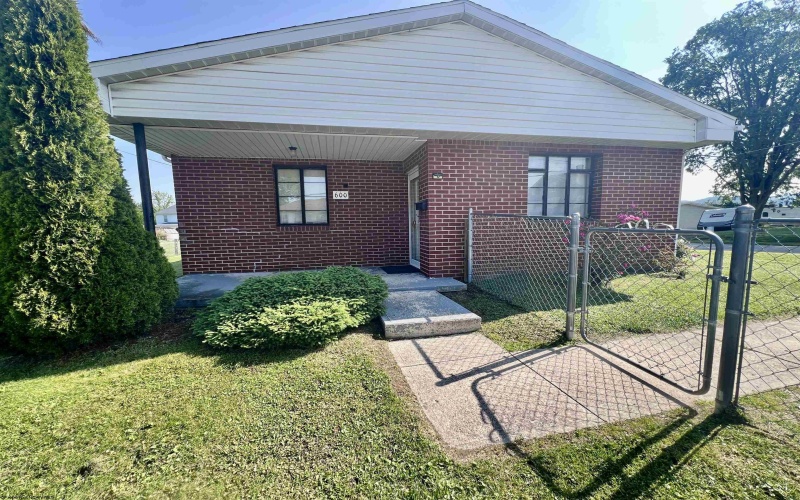 600 Wilson Street, Elkins, West Virginia 26241, 3 Bedrooms Bedrooms, 6 Rooms Rooms,1 BathroomBathrooms,Single Family Detached,For Sale,Wilson,10159795