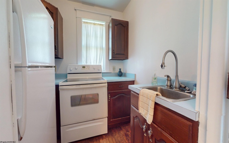 618 Prospect Avenue, Fairmont, West Virginia 26554, 5 Bedrooms Bedrooms, 12 Rooms Rooms,3 BathroomsBathrooms,Single Family Detached,For Sale,Prospect,10159796
