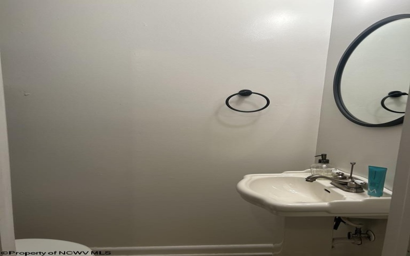 14 Myrna Street, Buckhannon, West Virginia 26201, 4 Bedrooms Bedrooms, 7 Rooms Rooms,1 BathroomBathrooms,Single Family Detached,For Sale,Myrna,10159791