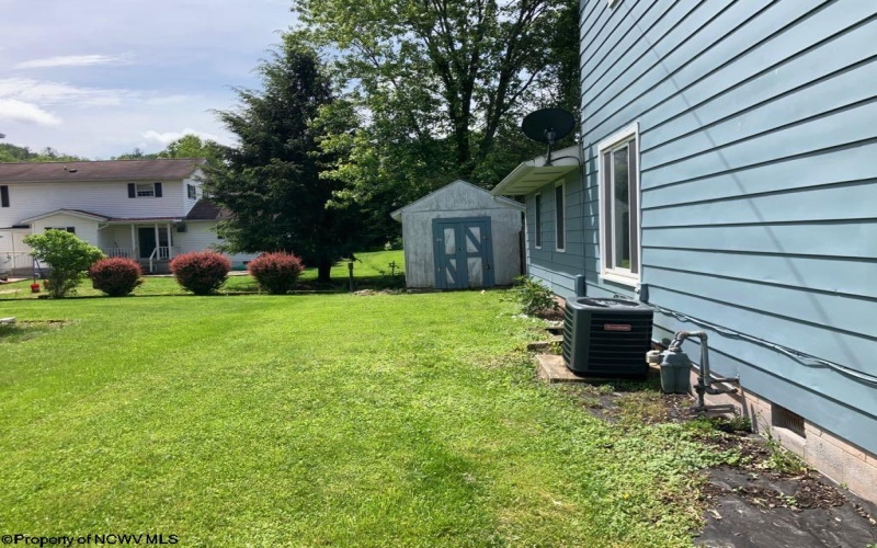 14 Myrna Street, Buckhannon, West Virginia 26201, 4 Bedrooms Bedrooms, 7 Rooms Rooms,1 BathroomBathrooms,Single Family Detached,For Sale,Myrna,10159791