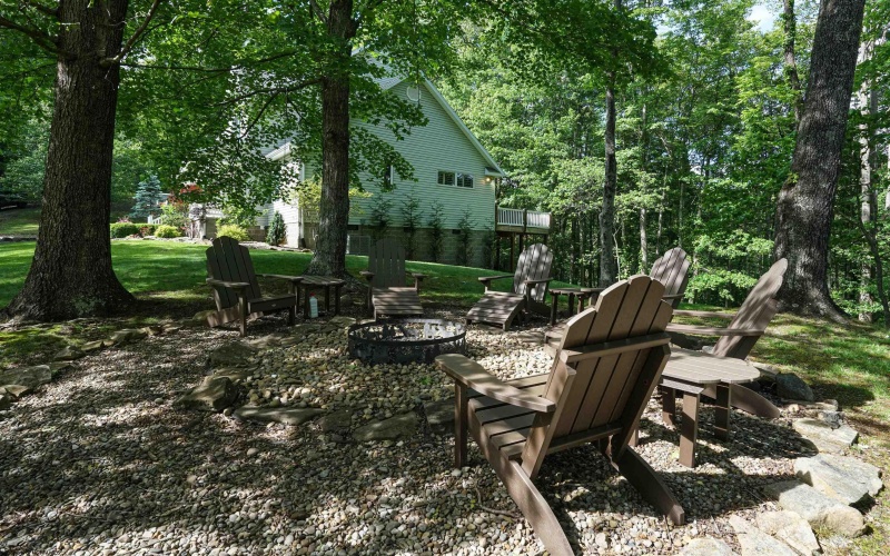 328 Wildwood Drive, Horner, West Virginia 26372, 4 Bedrooms Bedrooms, 10 Rooms Rooms,3 BathroomsBathrooms,Single Family Detached,For Sale,Wildwood,10159794