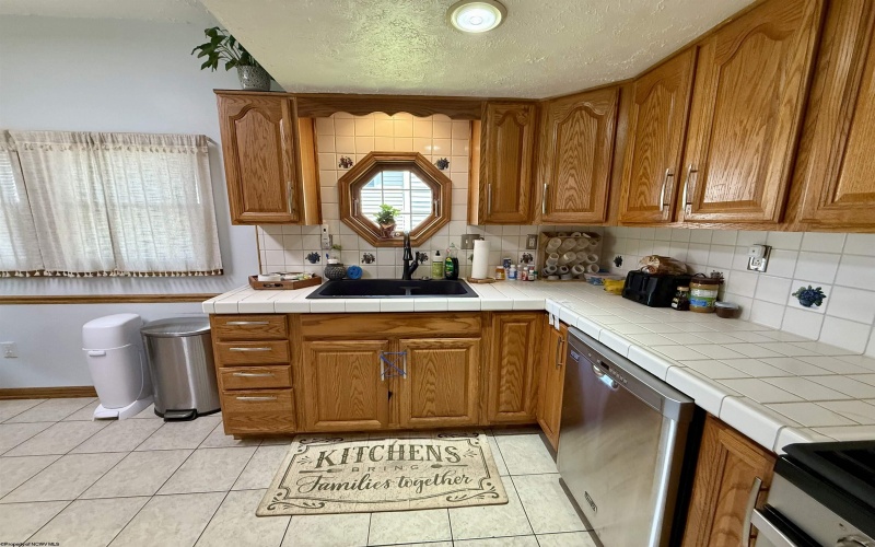 8078 Gordon Street, Stonewood, West Virginia 26301, 3 Bedrooms Bedrooms, 6 Rooms Rooms,1 BathroomBathrooms,Single Family Detached,For Sale,Gordon,10159810