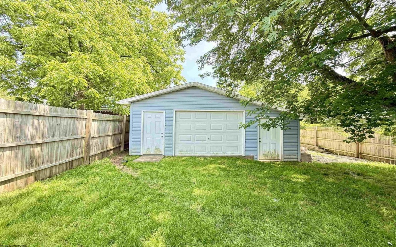 8078 Gordon Street, Stonewood, West Virginia 26301, 3 Bedrooms Bedrooms, 6 Rooms Rooms,1 BathroomBathrooms,Single Family Detached,For Sale,Gordon,10159810