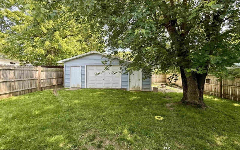 8078 Gordon Street, Stonewood, West Virginia 26301, 3 Bedrooms Bedrooms, 6 Rooms Rooms,1 BathroomBathrooms,Single Family Detached,For Sale,Gordon,10159810