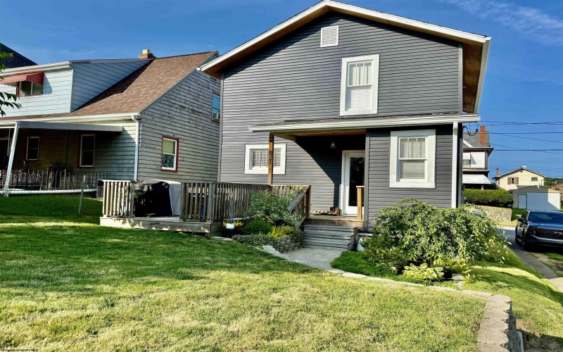 821 Park Avenue, Fairmont, West Virginia 26554, 3 Bedrooms Bedrooms, 6 Rooms Rooms,1 BathroomBathrooms,Single Family Detached,For Sale,Park,10159809