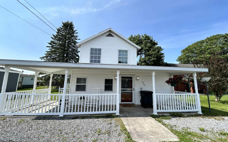 420 Fairfax Avenue, Davis, West Virginia 26260, 3 Bedrooms Bedrooms, 8 Rooms Rooms,2 BathroomsBathrooms,Single Family Detached,For Sale,Fairfax,10159805