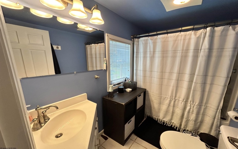 420 Fairfax Avenue, Davis, West Virginia 26260, 3 Bedrooms Bedrooms, 8 Rooms Rooms,2 BathroomsBathrooms,Single Family Detached,For Sale,Fairfax,10159805