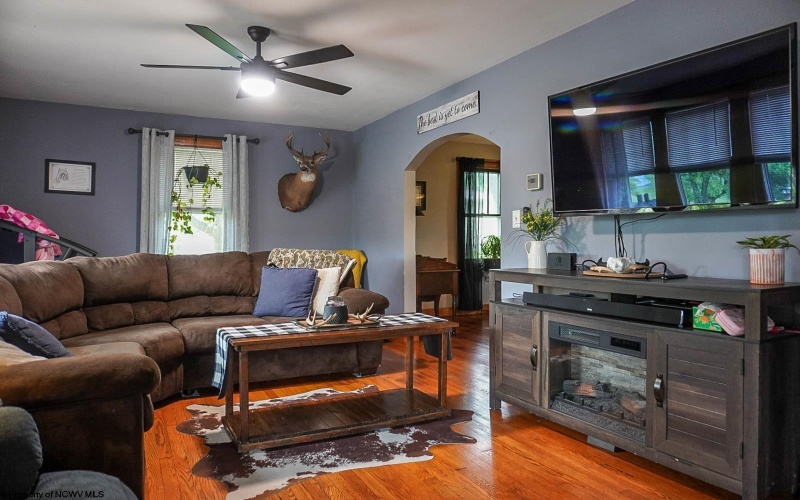 103 Third Street, Terra Alta, West Virginia 26764, 3 Bedrooms Bedrooms, 6 Rooms Rooms,2 BathroomsBathrooms,Single Family Detached,For Sale,Third,10159806