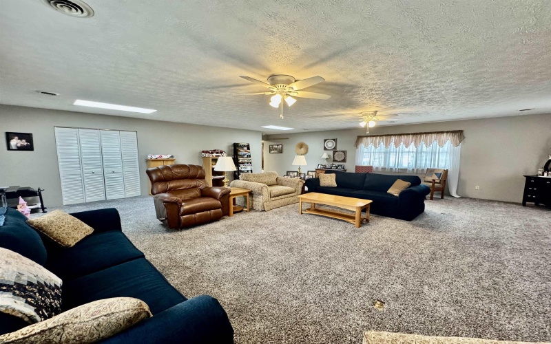 714 Park Avenue, Fairmont, West Virginia 26554, 3 Bedrooms Bedrooms, 11 Rooms Rooms,2 BathroomsBathrooms,Single Family Detached,For Sale,Park,10159827