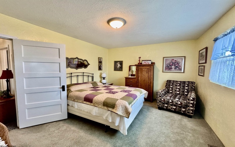 714 Park Avenue, Fairmont, West Virginia 26554, 3 Bedrooms Bedrooms, 11 Rooms Rooms,2 BathroomsBathrooms,Single Family Detached,For Sale,Park,10159827