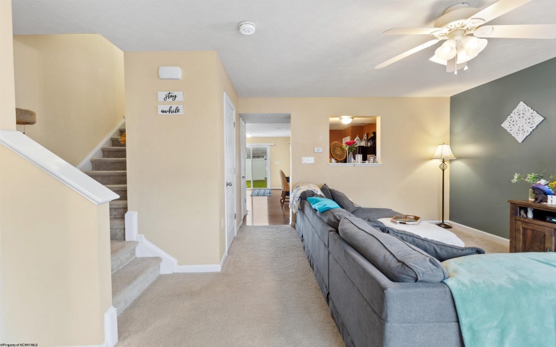 19 Stafford Circle, Fairmont, West Virginia 26554, 3 Bedrooms Bedrooms, 7 Rooms Rooms,2 BathroomsBathrooms,Single Family Attached,For Sale,Stafford,10159820