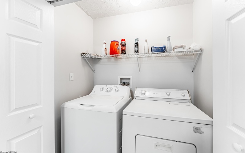 1406 Cain Street, Morgantown, West Virginia 26505, 2 Bedrooms Bedrooms, 5 Rooms Rooms,2 BathroomsBathrooms,Single Family Attached,For Sale,Cain,10159823