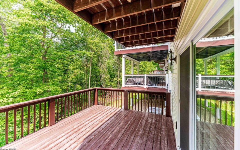1406 Cain Street, Morgantown, West Virginia 26505, 2 Bedrooms Bedrooms, 5 Rooms Rooms,2 BathroomsBathrooms,Single Family Attached,For Sale,Cain,10159823