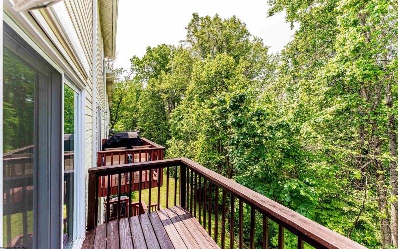 1406 Cain Street, Morgantown, West Virginia 26505, 2 Bedrooms Bedrooms, 5 Rooms Rooms,2 BathroomsBathrooms,Single Family Attached,For Sale,Cain,10159823