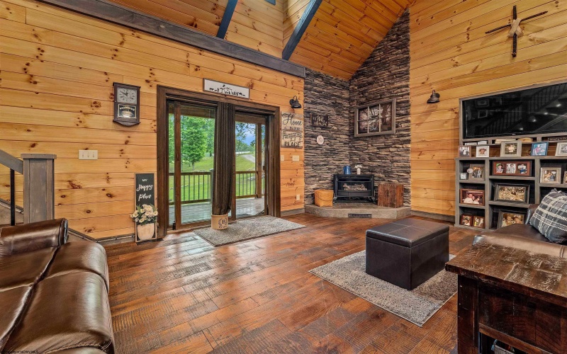 120 Trillium Hill, Bruceton Mills, West Virginia 26525, 3 Bedrooms Bedrooms, 6 Rooms Rooms,2 BathroomsBathrooms,Single Family Detached,For Sale,Trillium,10159826
