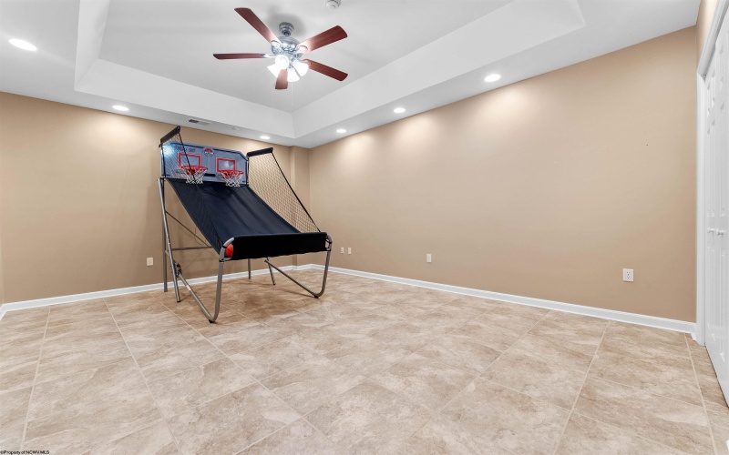 2081 Lakeside Estates, Morgantown, West Virginia 26508, 4 Bedrooms Bedrooms, 15 Rooms Rooms,3 BathroomsBathrooms,Single Family Detached,For Sale,Lakeside,10159825