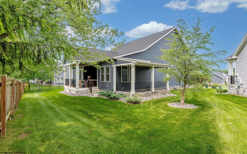 64 Hidden Brook Circle, Morgantown, West Virginia 26508, 3 Bedrooms Bedrooms, 11 Rooms Rooms,3 BathroomsBathrooms,Single Family Detached,For Sale,Hidden Brook,10159821