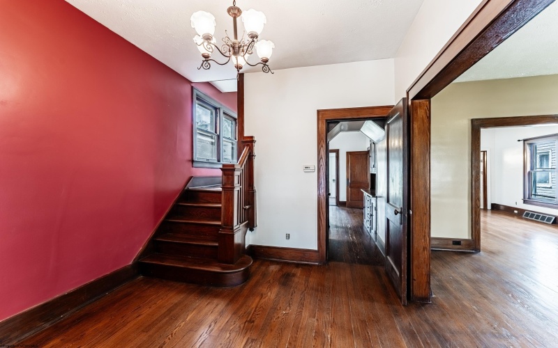 209 Western Avenue, Westover, West Virginia 26501, 4 Bedrooms Bedrooms, 8 Rooms Rooms,2 BathroomsBathrooms,Single Family Detached,For Sale,Western,10159814