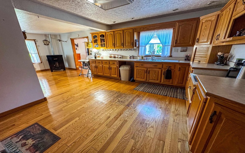 5698 Morgantown Pike, Belington, West Virginia 26250, 4 Bedrooms Bedrooms, 12 Rooms Rooms,2 BathroomsBathrooms,Single Family Detached,For Sale,Morgantown,10159816