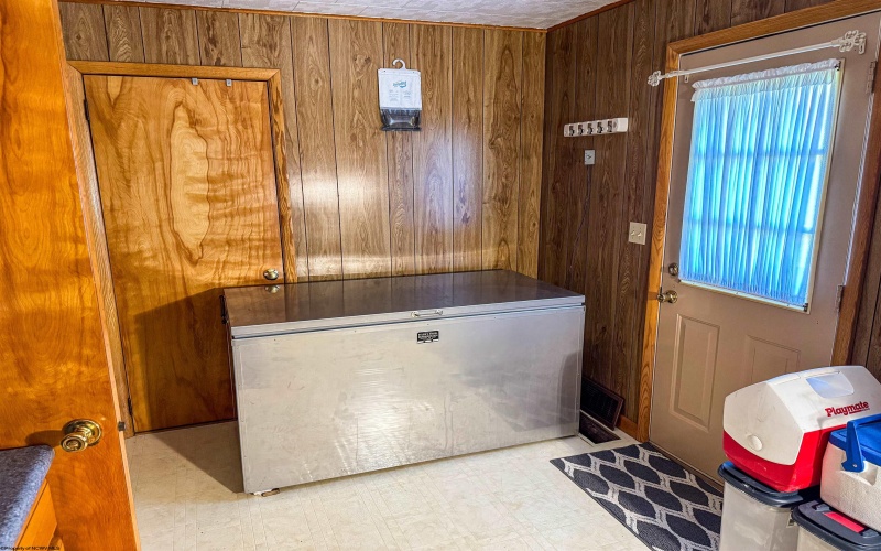 5698 Morgantown Pike, Belington, West Virginia 26250, 4 Bedrooms Bedrooms, 12 Rooms Rooms,2 BathroomsBathrooms,Single Family Detached,For Sale,Morgantown,10159816