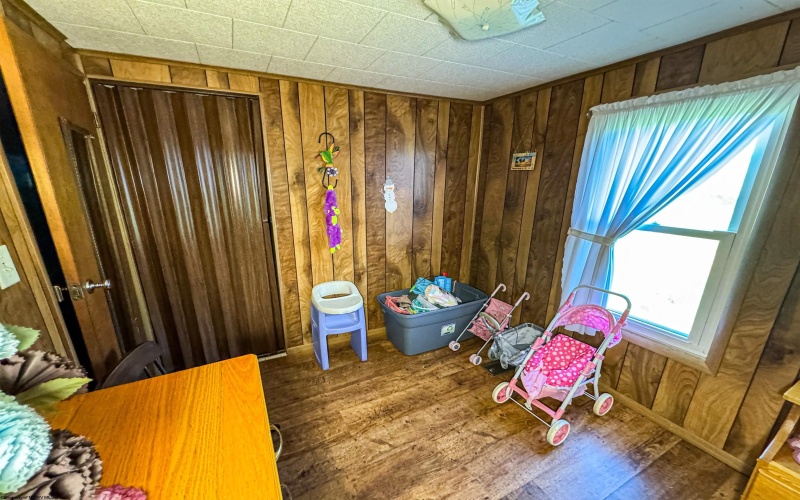 5698 Morgantown Pike, Belington, West Virginia 26250, 4 Bedrooms Bedrooms, 12 Rooms Rooms,2 BathroomsBathrooms,Single Family Detached,For Sale,Morgantown,10159816