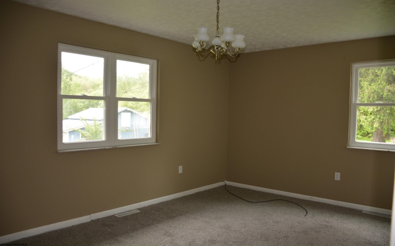 84 Chapman Lane, Weston, West Virginia 26452, 2 Bedrooms Bedrooms, 5 Rooms Rooms,1 BathroomBathrooms,Single Family Detached,For Sale,Chapman,10159818