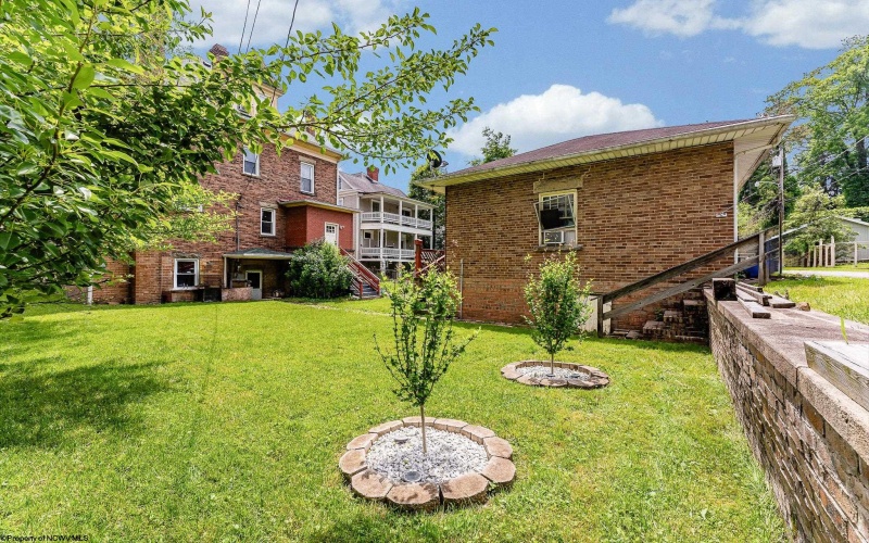 709 Benoni Avenue, Fairmont, West Virginia 26554, 5 Bedrooms Bedrooms, 10 Rooms Rooms,4 BathroomsBathrooms,Single Family Detached,For Sale,Benoni,10159813