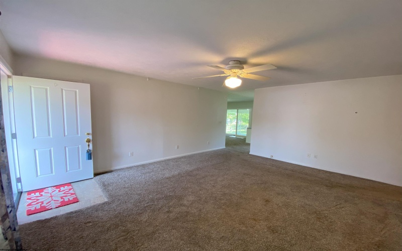 206 Evergreen Drive, Elkins, West Virginia 26241, 2 Bedrooms Bedrooms, 5 Rooms Rooms,1 BathroomBathrooms,Single Family Detached,For Sale,Evergreen,10159817