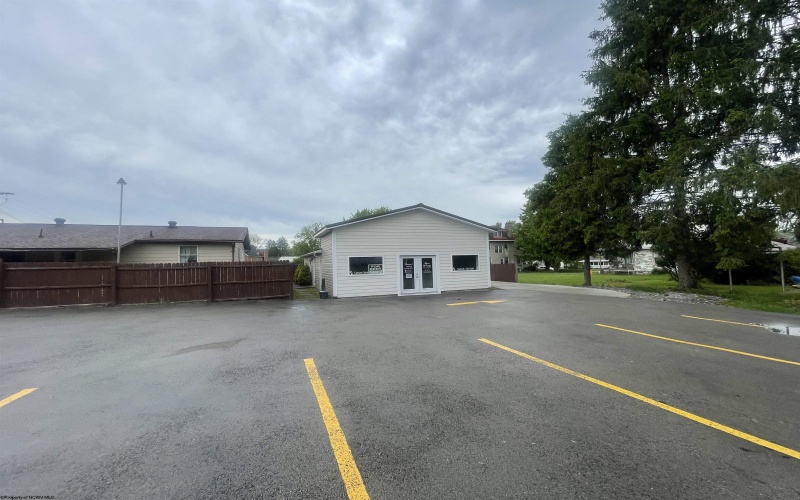 1 Bobcat Lane, Buckhannon, West Virginia 26201, ,Commercial/industrial,For Lease,Bobcat,10159828