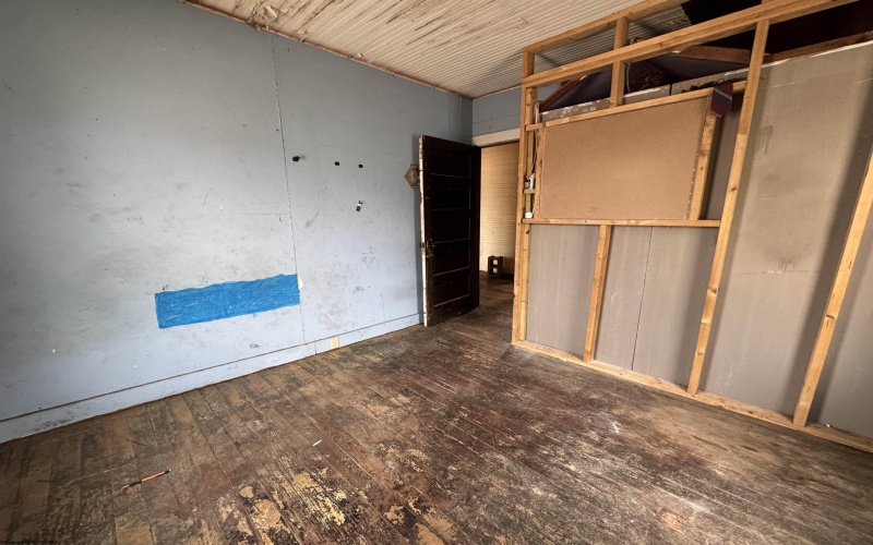 808 2nd Street, Weston, West Virginia 26452, 5 Bedrooms Bedrooms, 12 Rooms Rooms,1 BathroomBathrooms,Single Family Detached,For Sale,2nd,10159830
