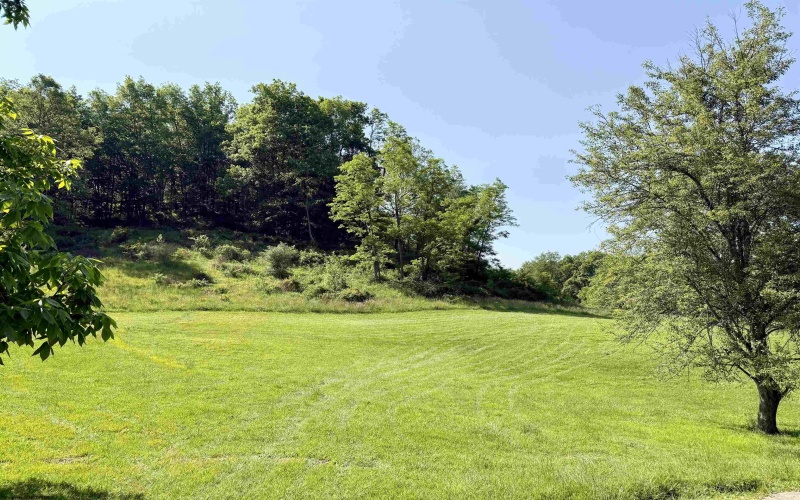 12 Rainbow Road, Mannington, West Virginia 26582, 2 Bedrooms Bedrooms, 6 Rooms Rooms,2 BathroomsBathrooms,Single Family Detached,For Sale,Rainbow,10159854