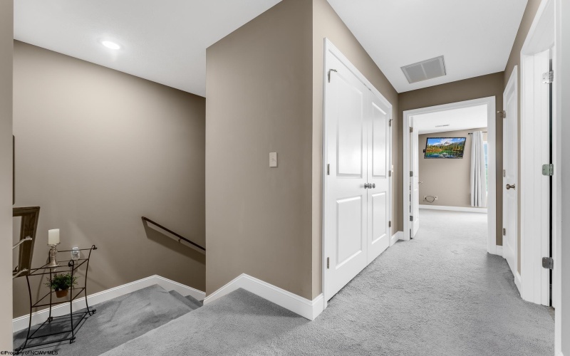 2026 Mountain Ash Lane, Morgantown, West Virginia 26501, 3 Bedrooms Bedrooms, 7 Rooms Rooms,2 BathroomsBathrooms,Single Family Attached,For Sale,Mountain Ash,10159836