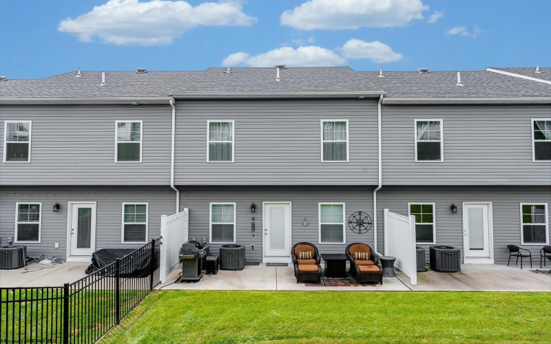 2026 Mountain Ash Lane, Morgantown, West Virginia 26501, 3 Bedrooms Bedrooms, 7 Rooms Rooms,2 BathroomsBathrooms,Single Family Attached,For Sale,Mountain Ash,10159836