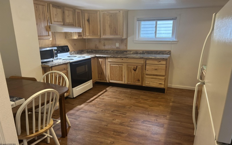 412 Mclane Avenue, Morgantown, West Virginia 26505, ,Multi-unit/income,For Sale,Mclane,10159853