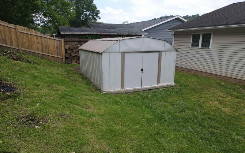 98 Fowler Road, Jane Lew, West Virginia 26378, 4 Bedrooms Bedrooms, 7 Rooms Rooms,2 BathroomsBathrooms,Single Family Detached,For Sale,Fowler,10159852