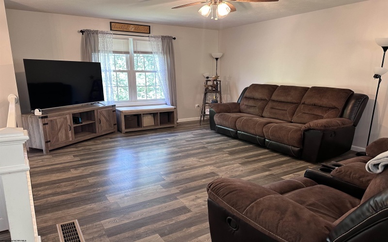 98 Fowler Road, Jane Lew, West Virginia 26378, 4 Bedrooms Bedrooms, 7 Rooms Rooms,2 BathroomsBathrooms,Single Family Detached,For Sale,Fowler,10159852