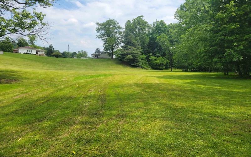 1236 Francis Mine Road, Fairmont, West Virginia 26554, 3 Bedrooms Bedrooms, 6 Rooms Rooms,1 BathroomBathrooms,Single Family Detached,For Sale,Francis Mine,10159849