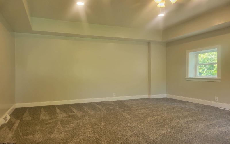 1236 Francis Mine Road, Fairmont, West Virginia 26554, 3 Bedrooms Bedrooms, 6 Rooms Rooms,1 BathroomBathrooms,Single Family Detached,For Sale,Francis Mine,10159849