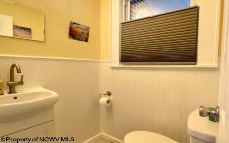 5 Key Street, Elkins, West Virginia 26241, 4 Bedrooms Bedrooms, 10 Rooms Rooms,2 BathroomsBathrooms,Single Family Detached,For Sale,Key,10159837